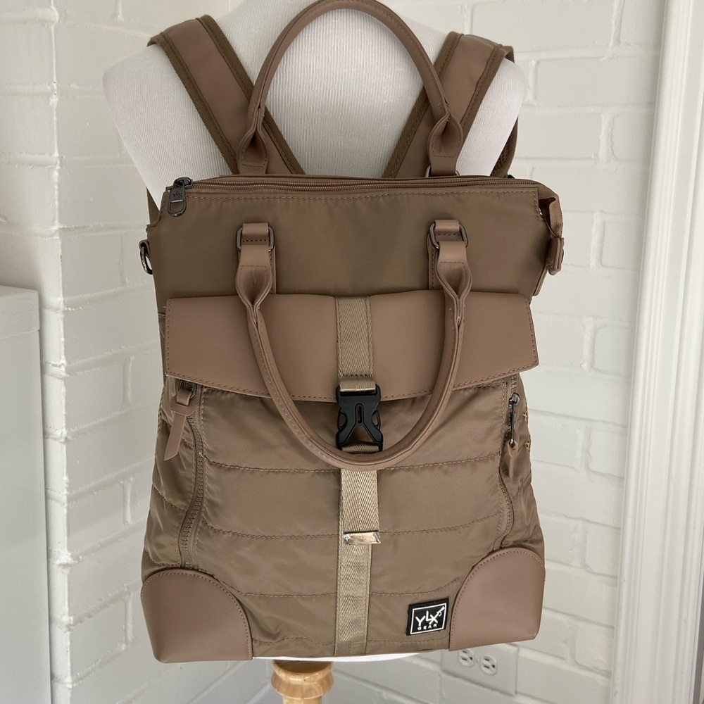 Classic Stylish YLK Gear Tan Computer Laptop Professional Work Bag/Backpack